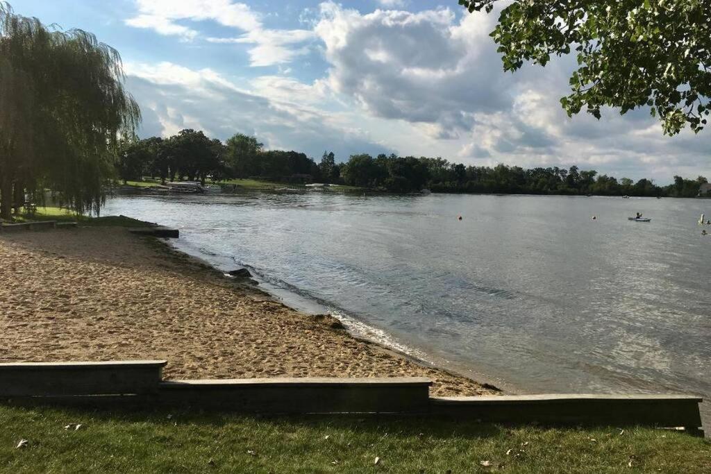 Ivp Manor House By Lake Beach And Naval Base Gages Lake المظهر الخارجي الصورة